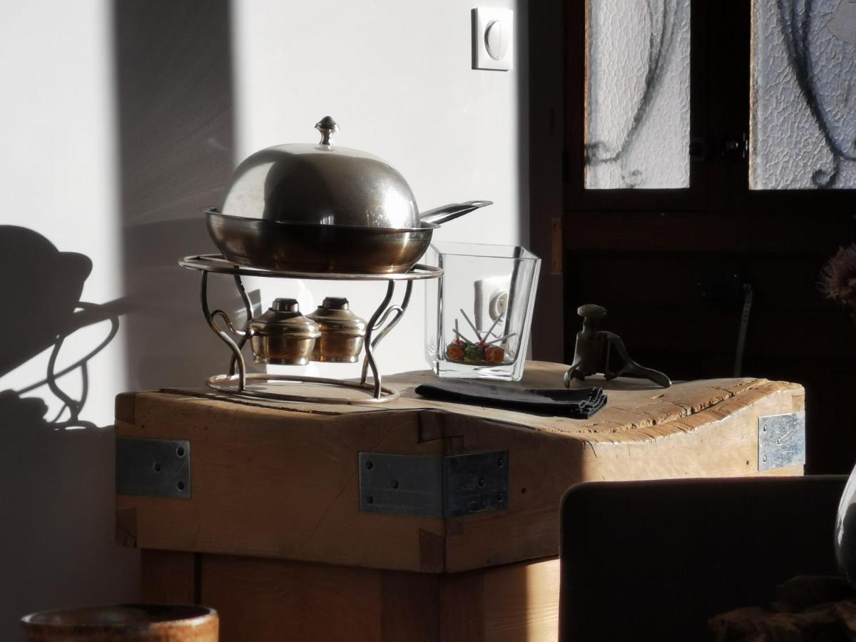 La Maison Fleur De Frangipanier Saint-Genix-sur-Guiers エクステリア 写真